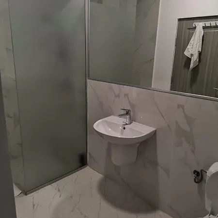 公寓 Old Town Bar On Street Tonitza *