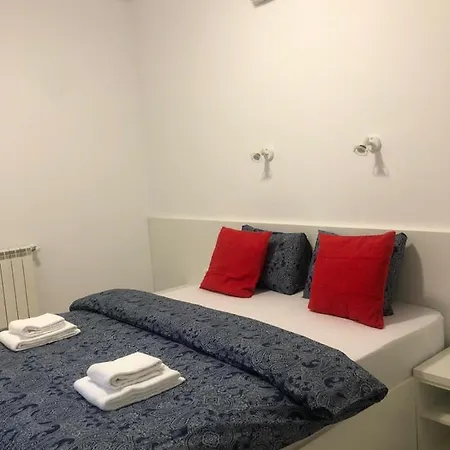 Apartamento Old Town Bar On Street Tonitza *