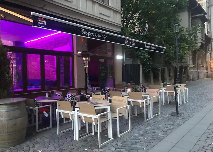 Old Town Bar On Street Tonitza Lejlighed Bukarest