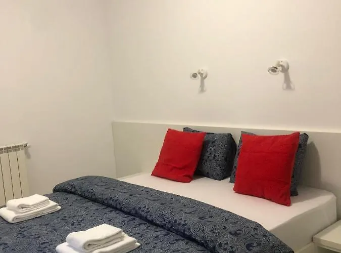 Lejlighed Old Town Bar On Street Tonitza *